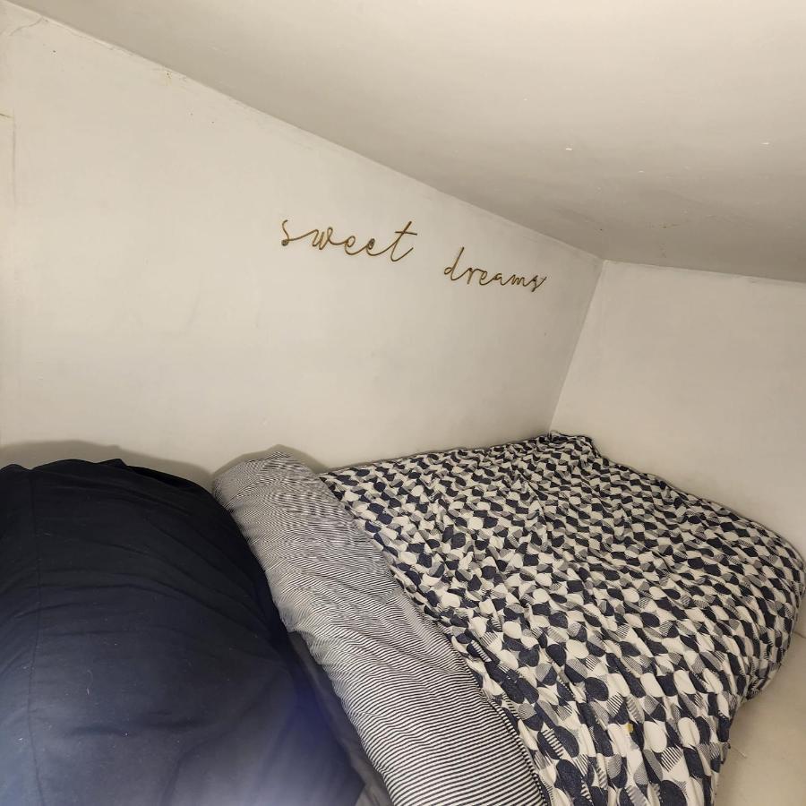 Docura House Apartment Лондон Екстериор снимка