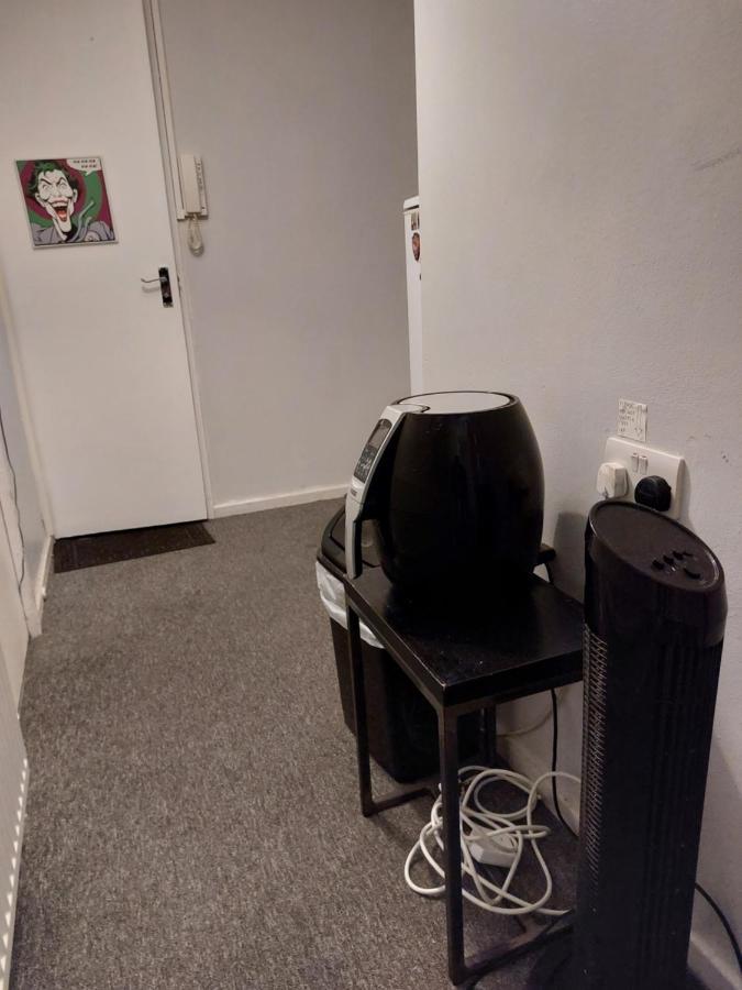Docura House Apartment Лондон Екстериор снимка